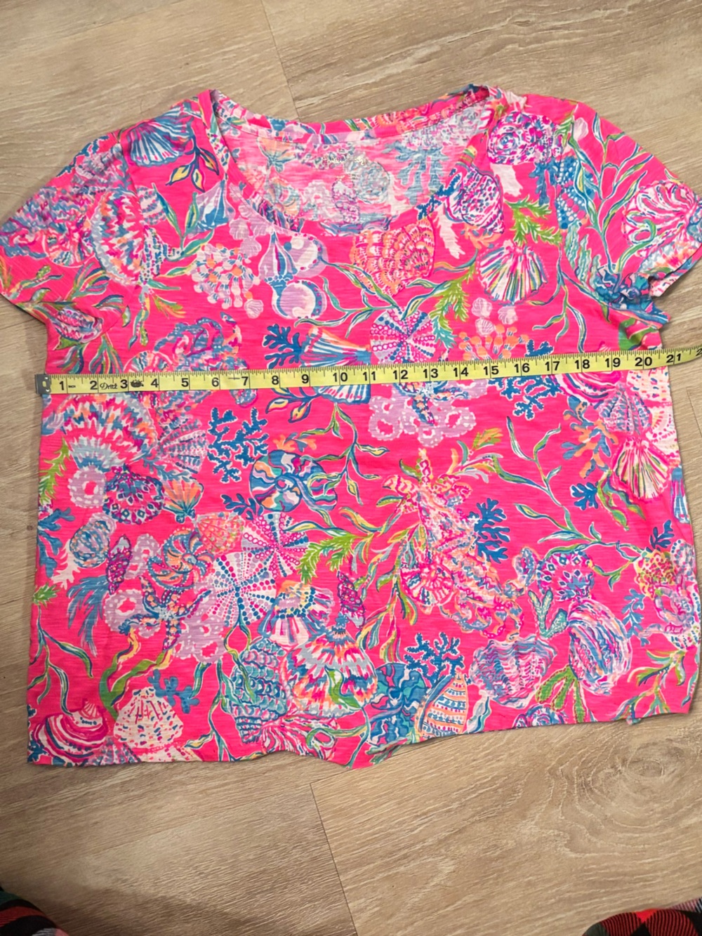 Lilly Pulitzer Pink Blue Tropical Print Shirt. Has been hemmed and sown. - Picture 4 of 7